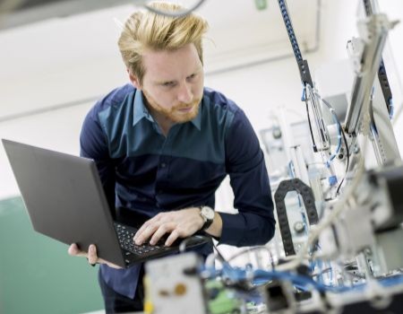 Mechanical Engineer finalizing product design